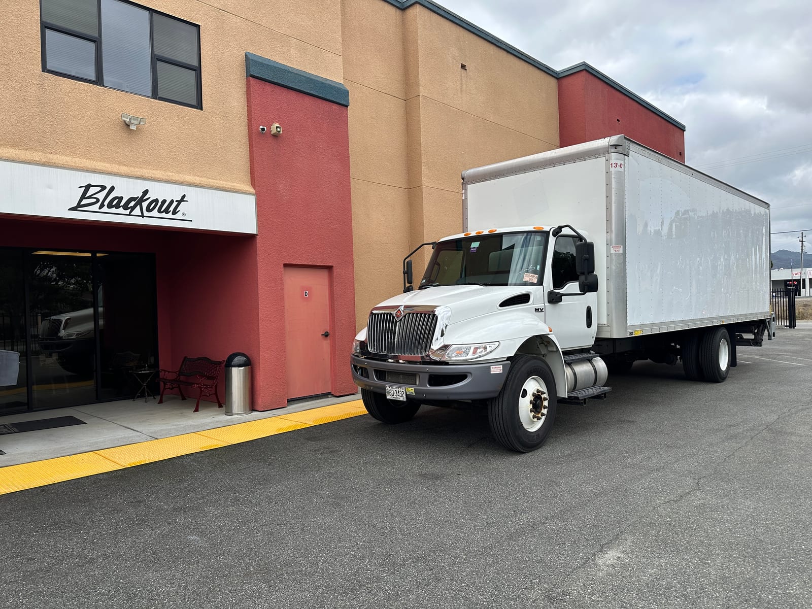 Commercial box truck tint at Blackout